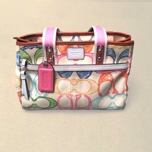 Coach Hamptons Weekend Signature Scribble Purse